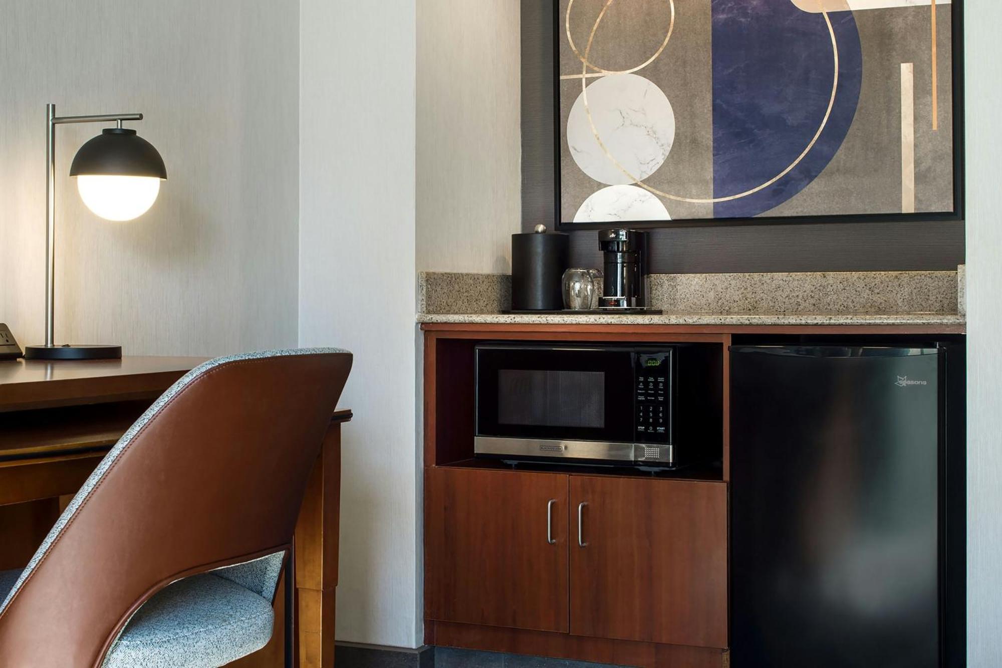 Courtyard By Marriott Phoenix North מראה חיצוני תמונה