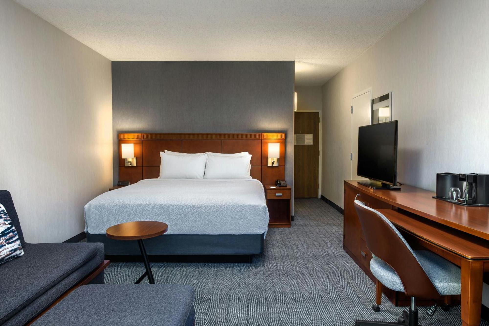 Courtyard By Marriott Phoenix North מראה חיצוני תמונה