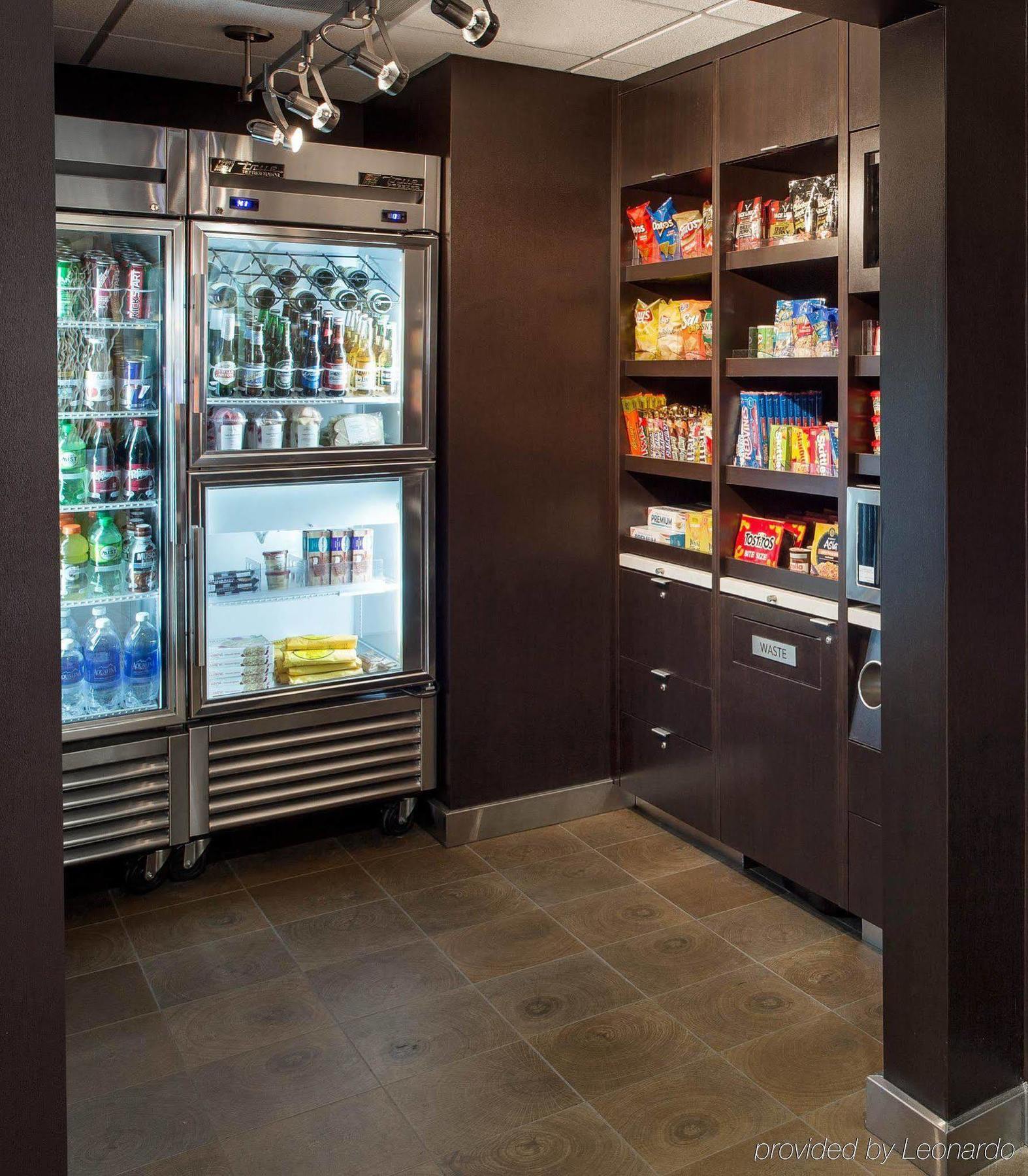 Courtyard By Marriott Phoenix North מראה חיצוני תמונה