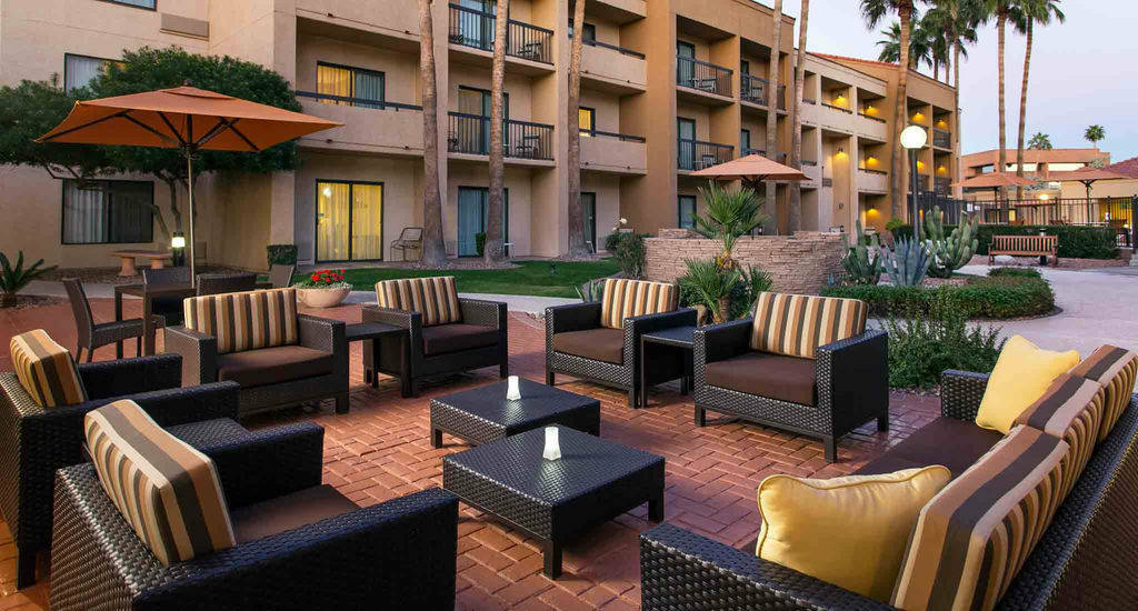Courtyard By Marriott Phoenix North מראה חיצוני תמונה